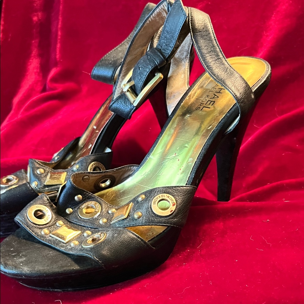 CLASSIC Michael Kors Black and Gold Heels w/Ankle Strap